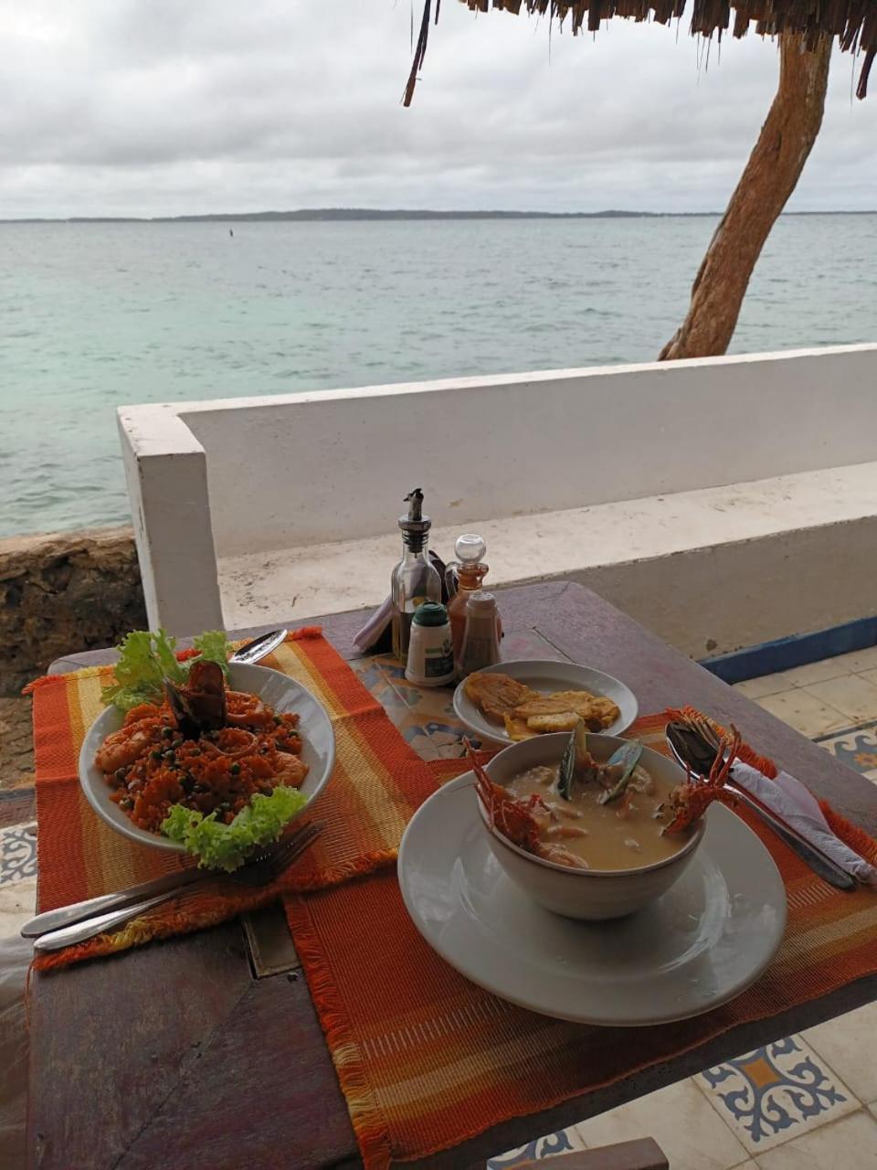 Hotel Isla Del Pirata 이슬라 그란데 외부 사진