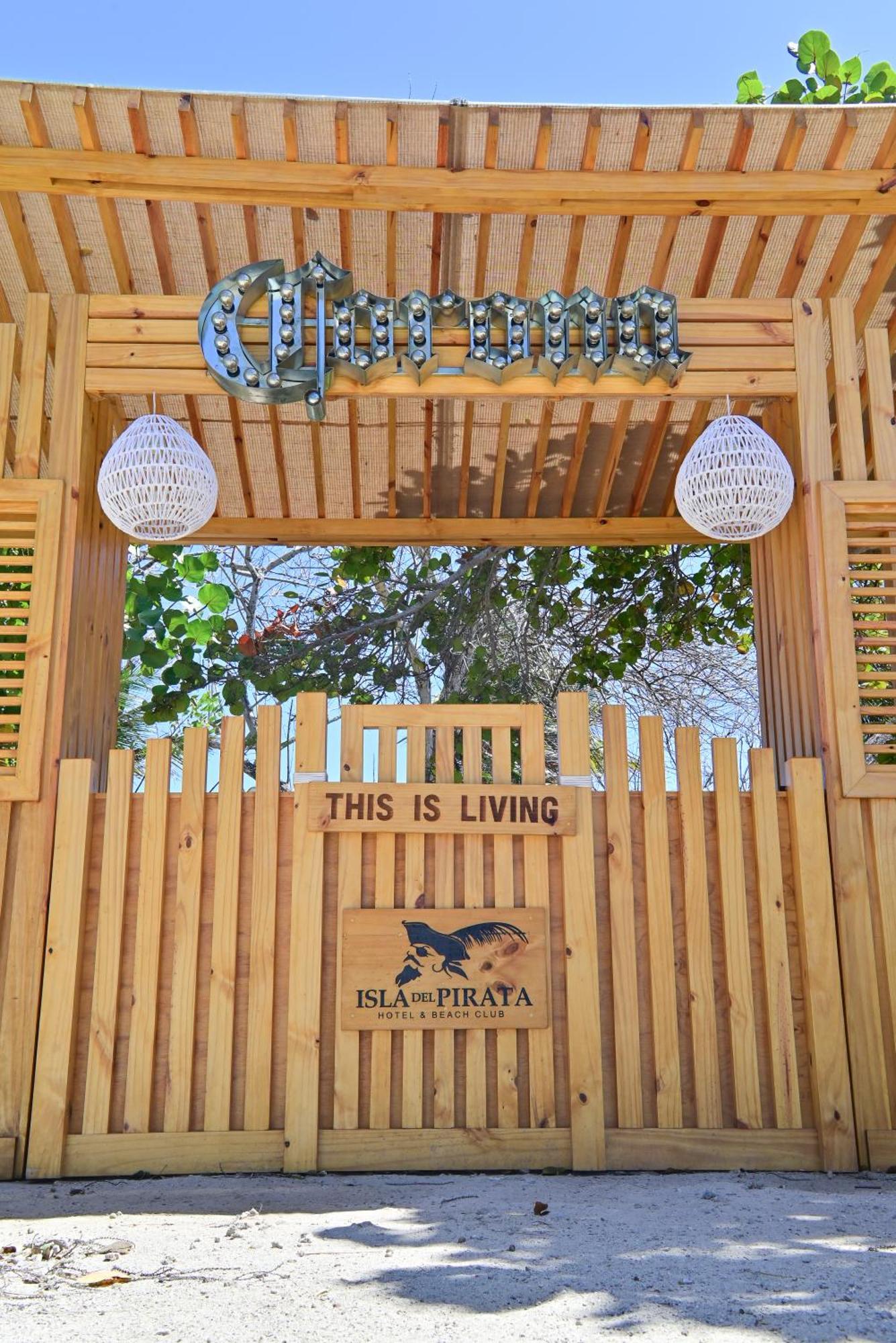 Hotel Isla Del Pirata 이슬라 그란데 외부 사진